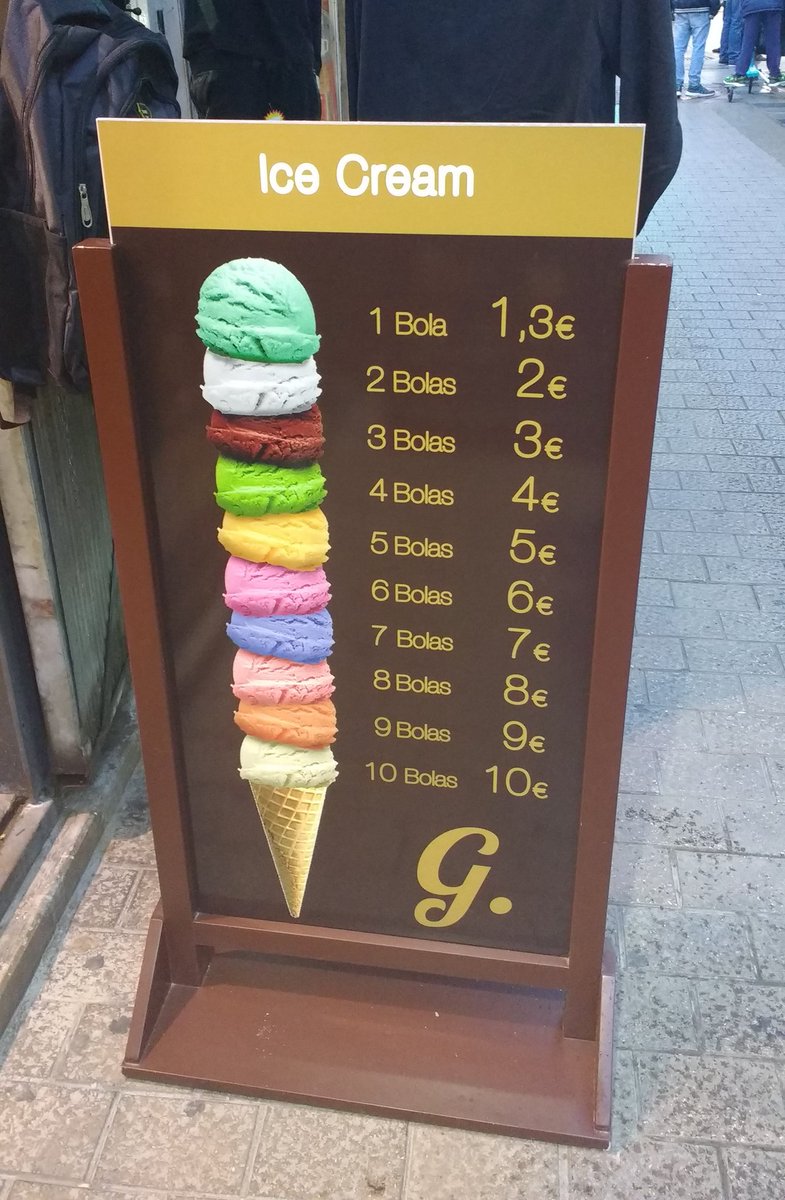 Aixaa_22's tweet photo. @NekoJitaBlog  voy un poco tarde pero mirad, es en Calafell, Catalunya :) https://t.co/VZD5ticcJl