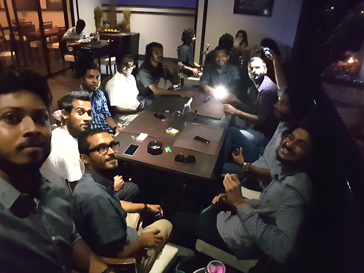 HookahMaldives's tweet photo. Loading up on some #gooddhunn at camp hookahmaldives https://t.co/ld3dIADamA