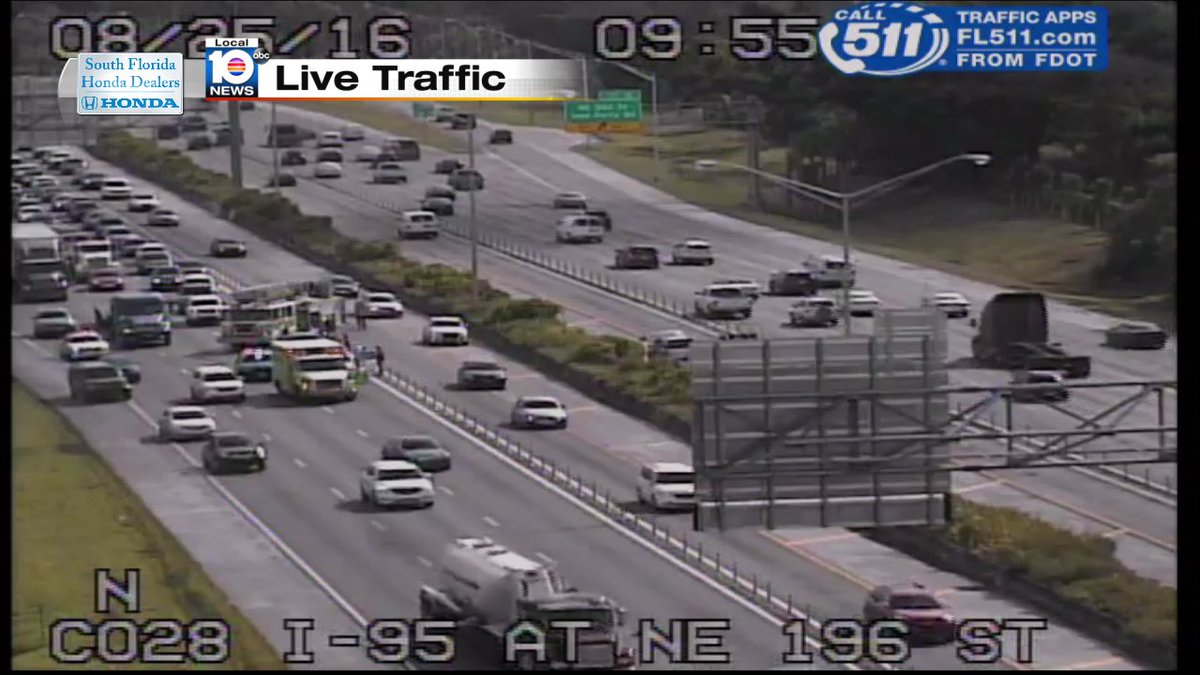 Crash on I-95 SB at Ives Dairy Rd. #traffic https://t.co/45vWePEChK