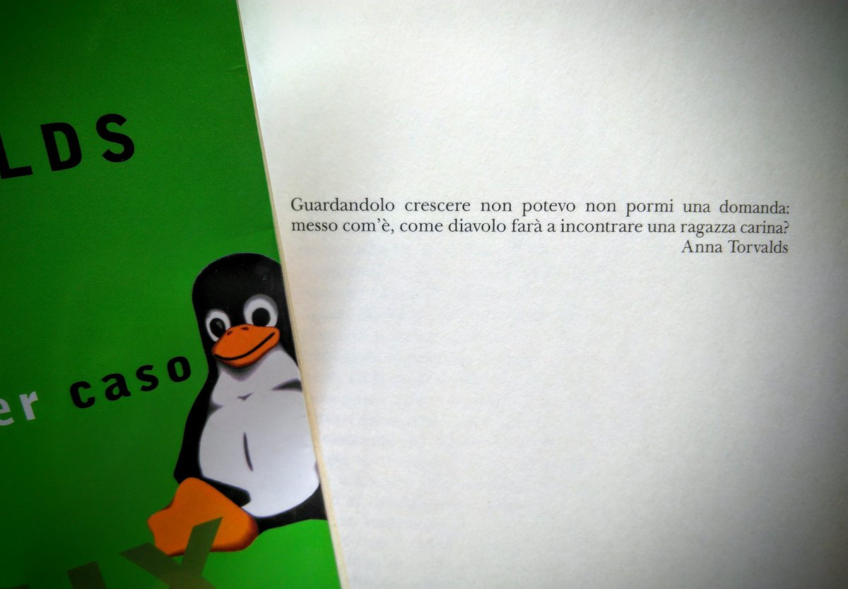 riccardopalombo's tweet image. A proposito del 25° di Linux: leggete "Rivoluzionario per caso" o "Just for fun" in inglese #LinuxDay #linux25