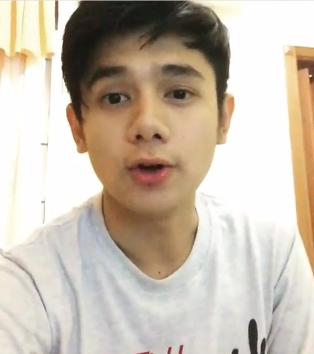 Mau difolback bang Rayn? Yuk ikutan Quiz dari bang Rayn di IG 'raynwijaya26'