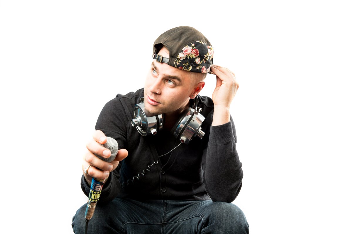 <a href="/mouthpeacebeats/">HacheyTheMouthPEACE</a> added as opener <a href="/classified/">Classified</a>'s show @ #molsoncanadianstudio Sept 7.TIX HERE: bit.ly/2bkYOGc