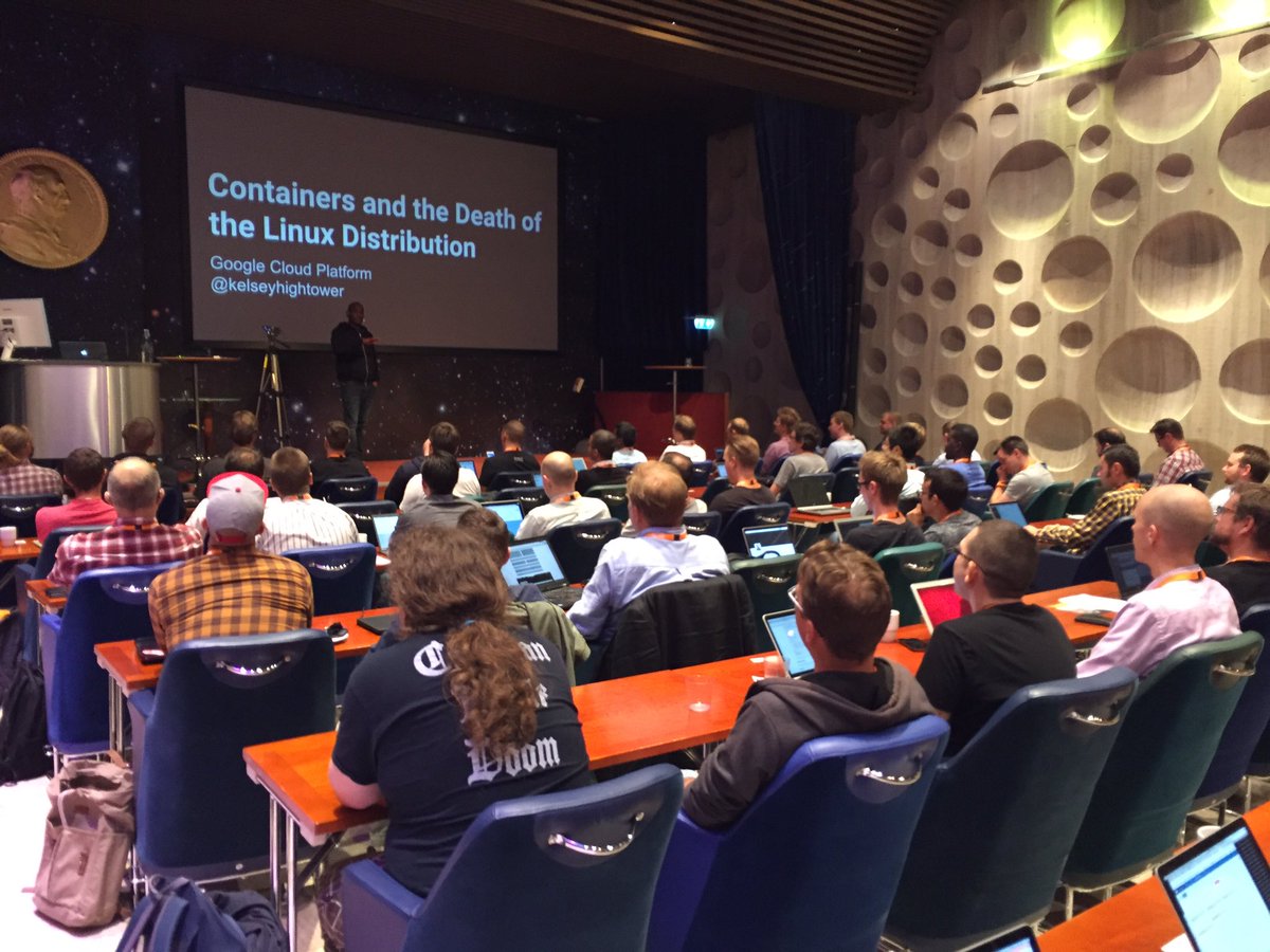 dayofcontainers's tweet image. @kelseyhightower delivering Keynote at #dayofcontainers predicting the death of #Linuxdistribution!