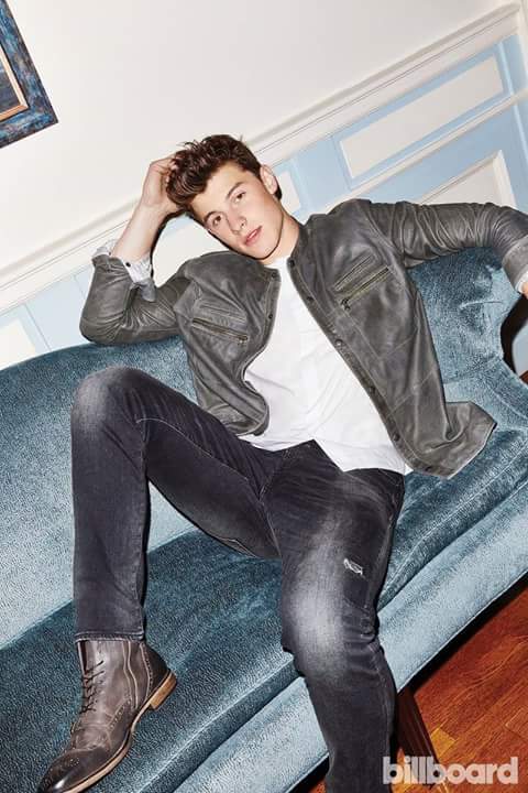 sweetccamz's tweet image. TÔ NO SHAWN!!!!!
@ShawnMendes  VOCÊ QUE ME MATAR SÓ PODE!!
COMO TÁ LINDO❤❤❤❤❤❤❤