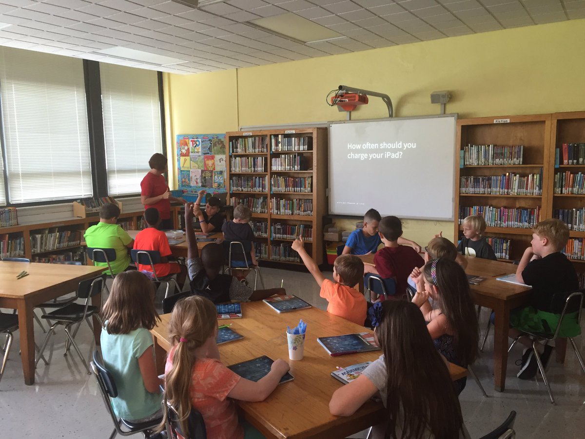 Eaheart_CTE's tweet photo. THEY'RE HEREEEEEE #ipaddeployment #gesleaders https://t.co/Am3BghKkkT