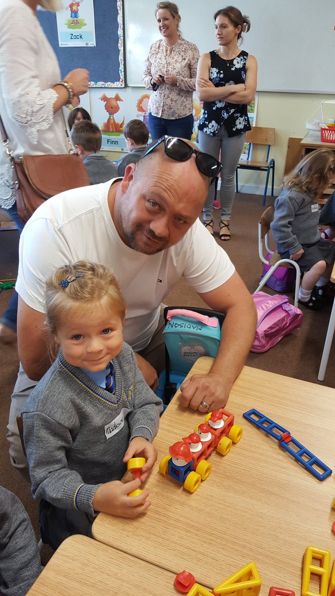 jpaulahern's tweet image. Special day for my baby girl #bigschool