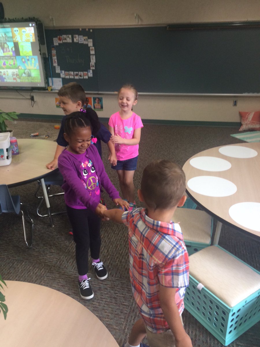 CES_Royer's tweet photo. #TBT to last week's trustworthiness lesson. We led our friends safely around the room! #LifelongGuidelines https://t.co/609bJMdC9l