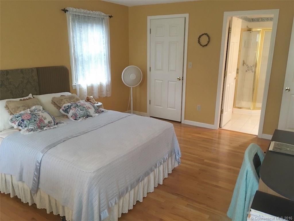 InnovProp's tweet image. OPEN HOUSE THIS SUNDAY FROM 1 to 3 PM call us for more details 860.635.7355