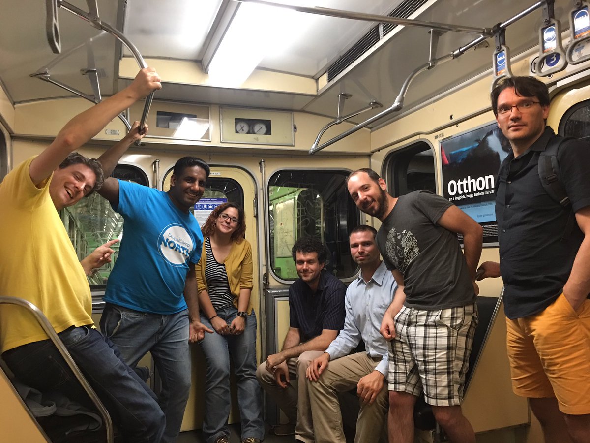 ChandeepKhosa's tweet photo. Hanging with #Drupal Budapest crew on metro after my talk on #Drupal8 #BDUG https://t.co/qxOZK7PdrO