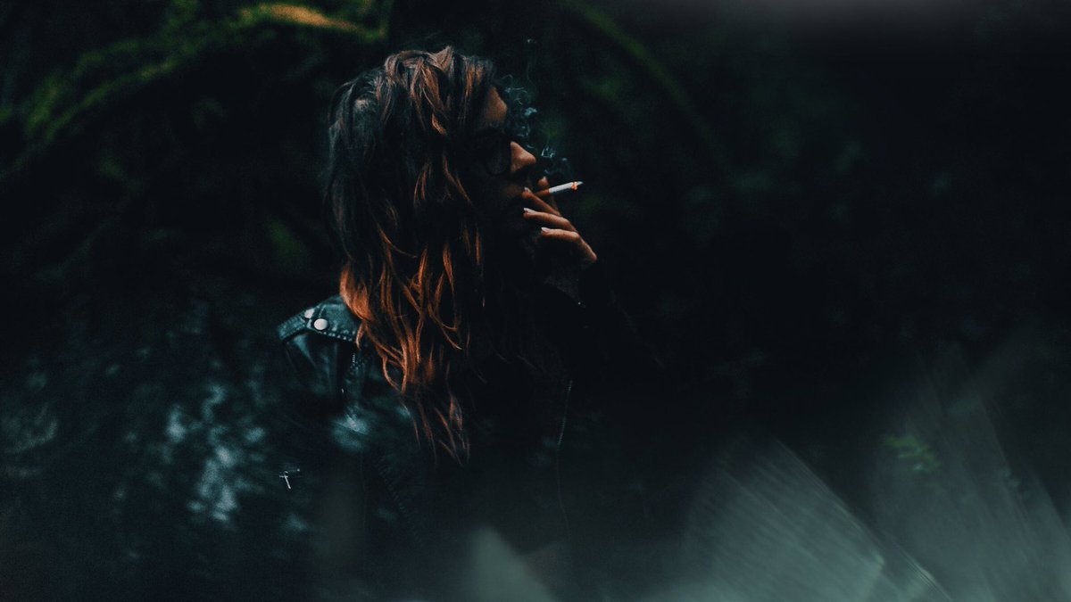 ANY OTHER FANS OF MOODY PORTRAITS? 

 instagram.com/thuirer