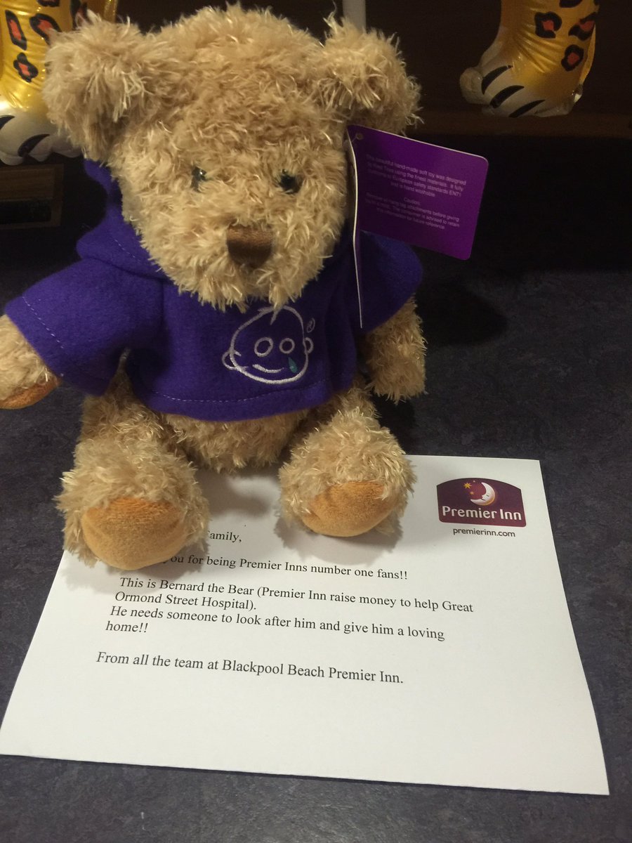 blckpoolbeachPI's tweet photo. A wee something for a young guest who is our "biggest fan" @traceybish @AndyFr4ncis #piwow #premierinn #blackpool https://t.co/pzsyJ3XtHy