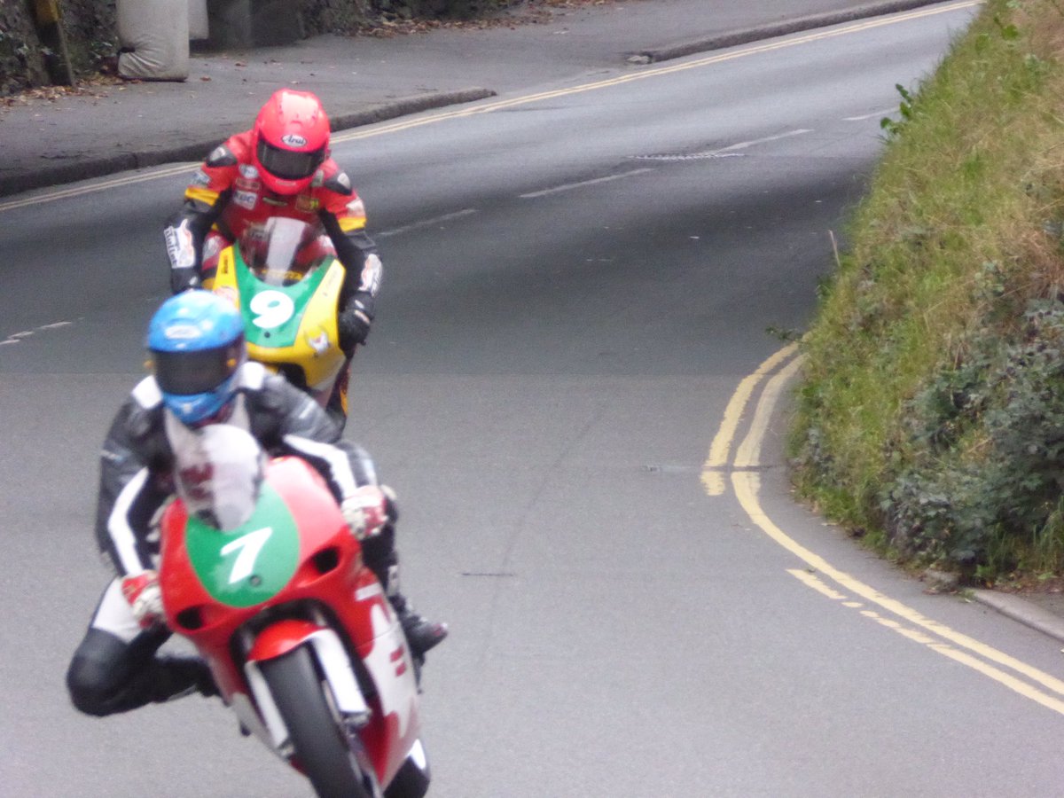 Slave_to_horses's tweet photo. Thursday practice #manxgrandprix #isleofman https://t.co/USNGfpS0IK