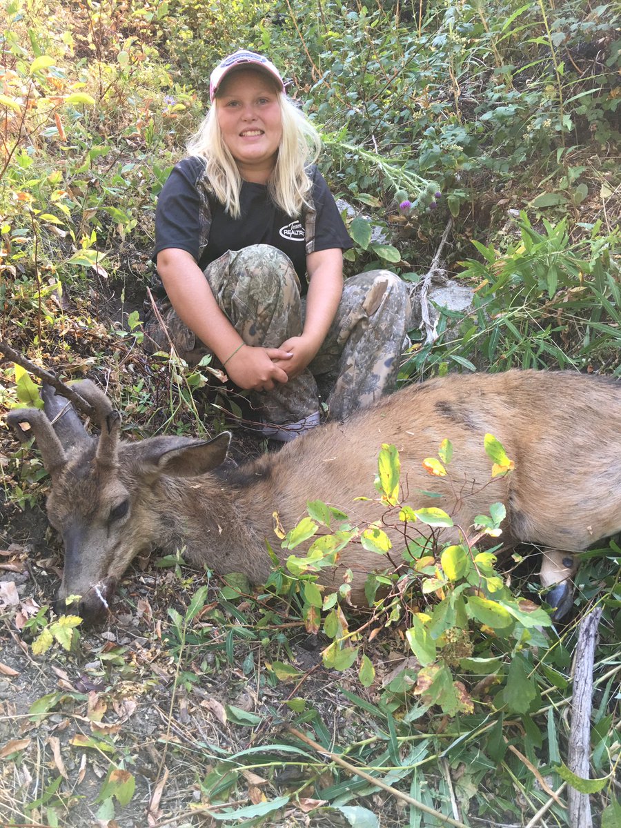 jerdmann34's tweet photo. Maggie 11yrs old getting it done in Idaho last week. She put on over 60 miles hiking  in 6 days. https://t.co/H7gAXjmgrJ
