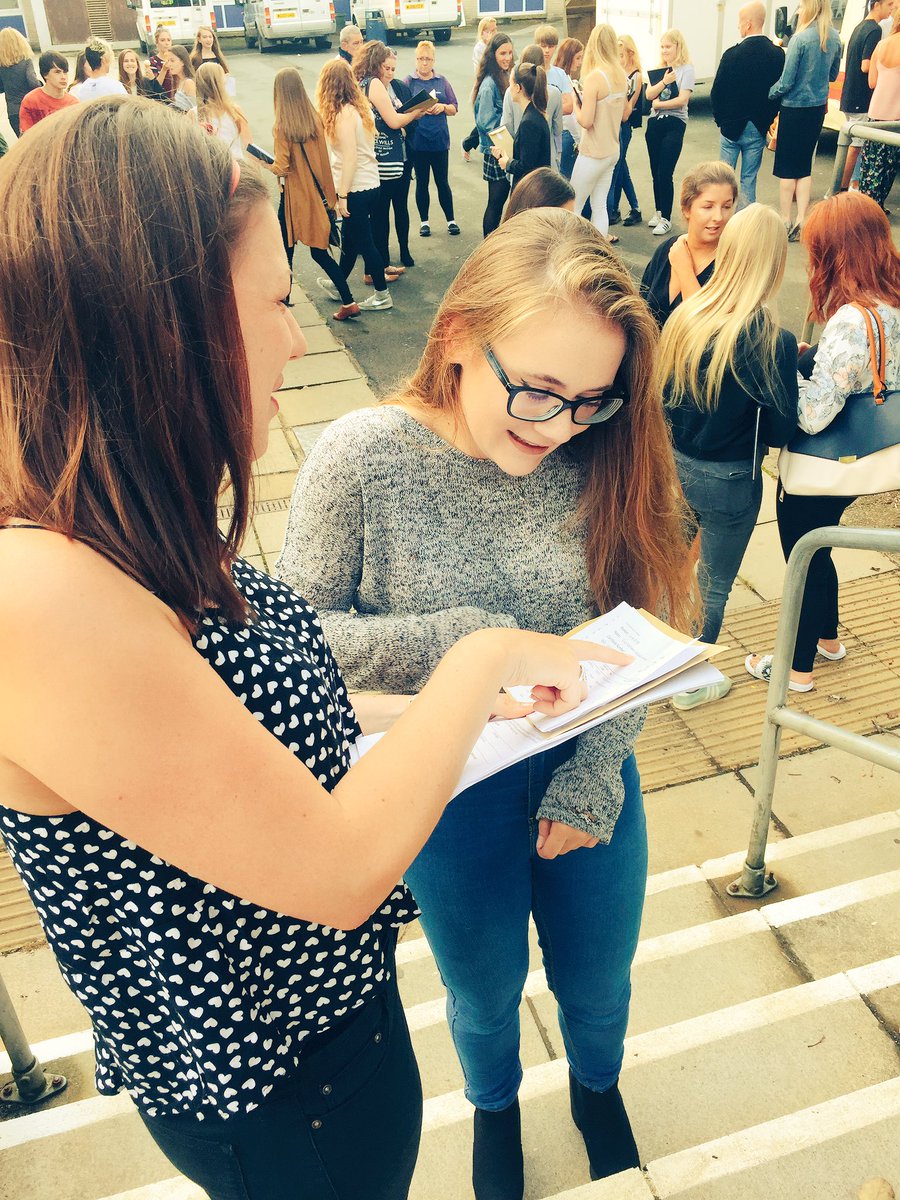 issybryce10's tweet photo. Such a great family atmosphere on GCSE results' day @praisesaltash. Congrats to the Class of 2016! https://t.co/rNjdSkjnoM