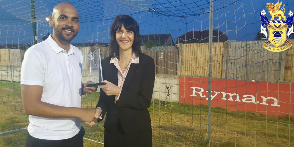 AveleyFC's tweet photo. Millers Win Fair Play Award For The 2015/16 Season #BackTheMillers https://t.co/DKxfXDctPV https://t.co/CGgULaCXcU