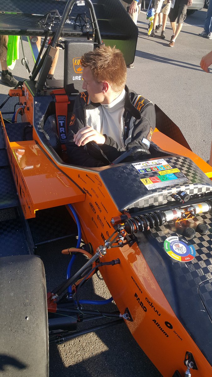 UREindhoven's tweet photo. And that's 5! The #URE11 is now officially ready to race at #FSS16 :) https://t.co/wO8GnVeP4a
