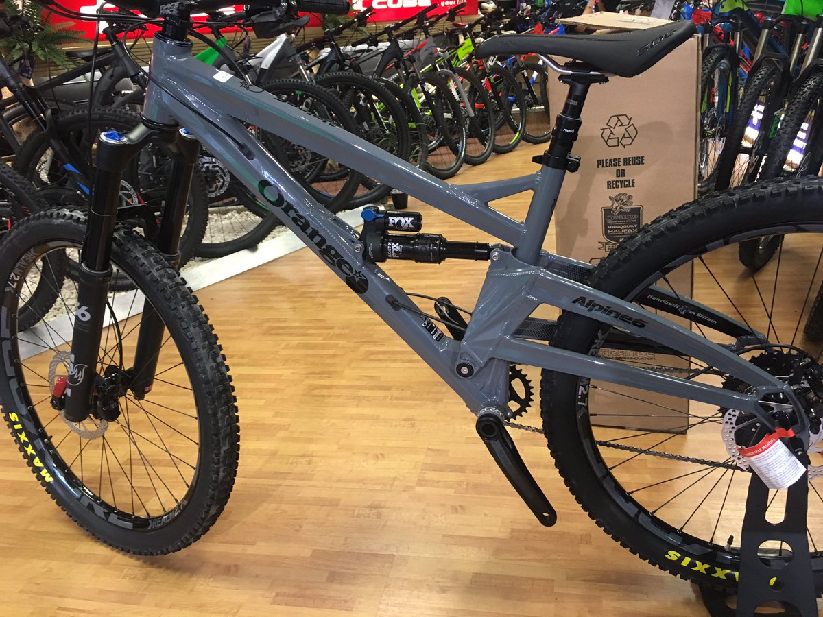 Racecocyclesuk (@racecocyclesuk) on Twitter photo 