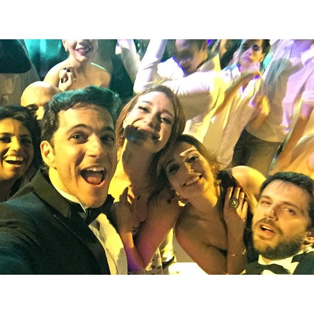 Com- <a href="/PedroCavichioli/">Pedro Cavichioli</a> <a href="/Oficial_HeC1R/">Helena Agnes</a> <a href="/Oficial_Otavio_/">Otávio</a>