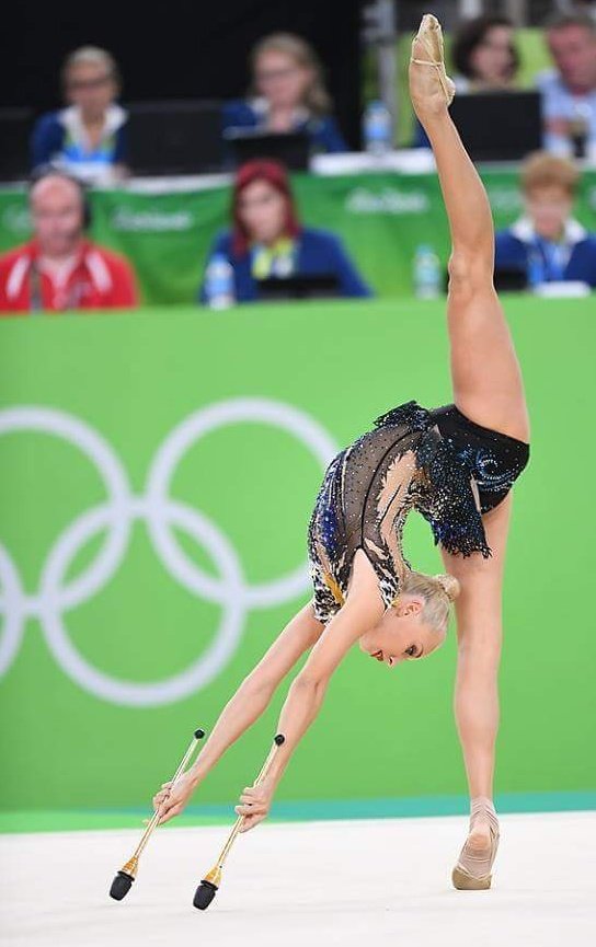 YANA KUDRYAVTSEVA - Página 3 CquMbYgXEAAFRY6