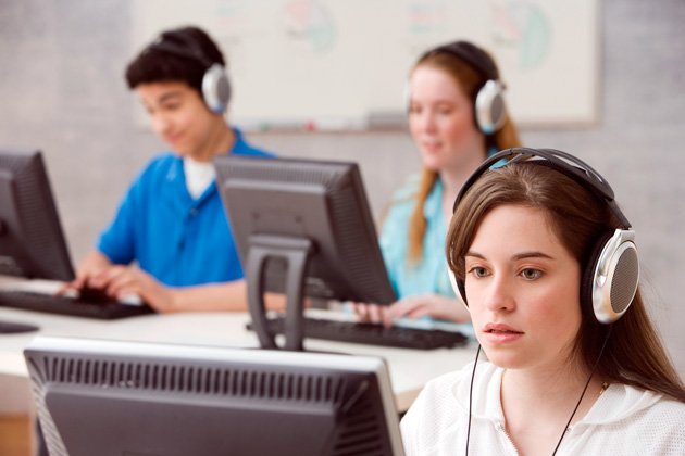 1CapApp's tweet photo. Florida offers closed captioning on FSA exams thanks to mother &amp; student. Wonderful!  https://t.co/tagerPMOnm https://t.co/WDxfusIqkD