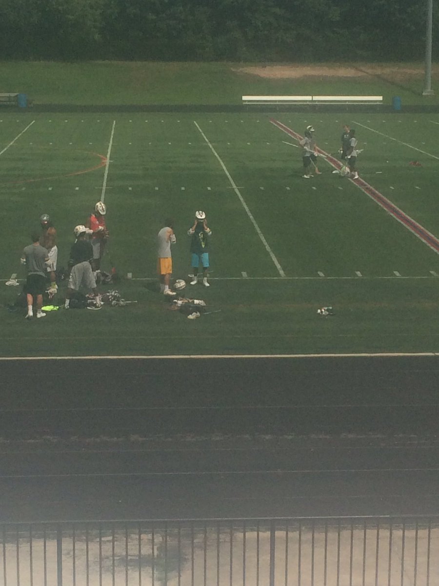 Knights_MLAX's tweet photo. Great to see so many guys doing work on their own this week to prep for fall ball. #theworkdoesntlie @mdbellotte https://t.co/LFJIsH8aCx