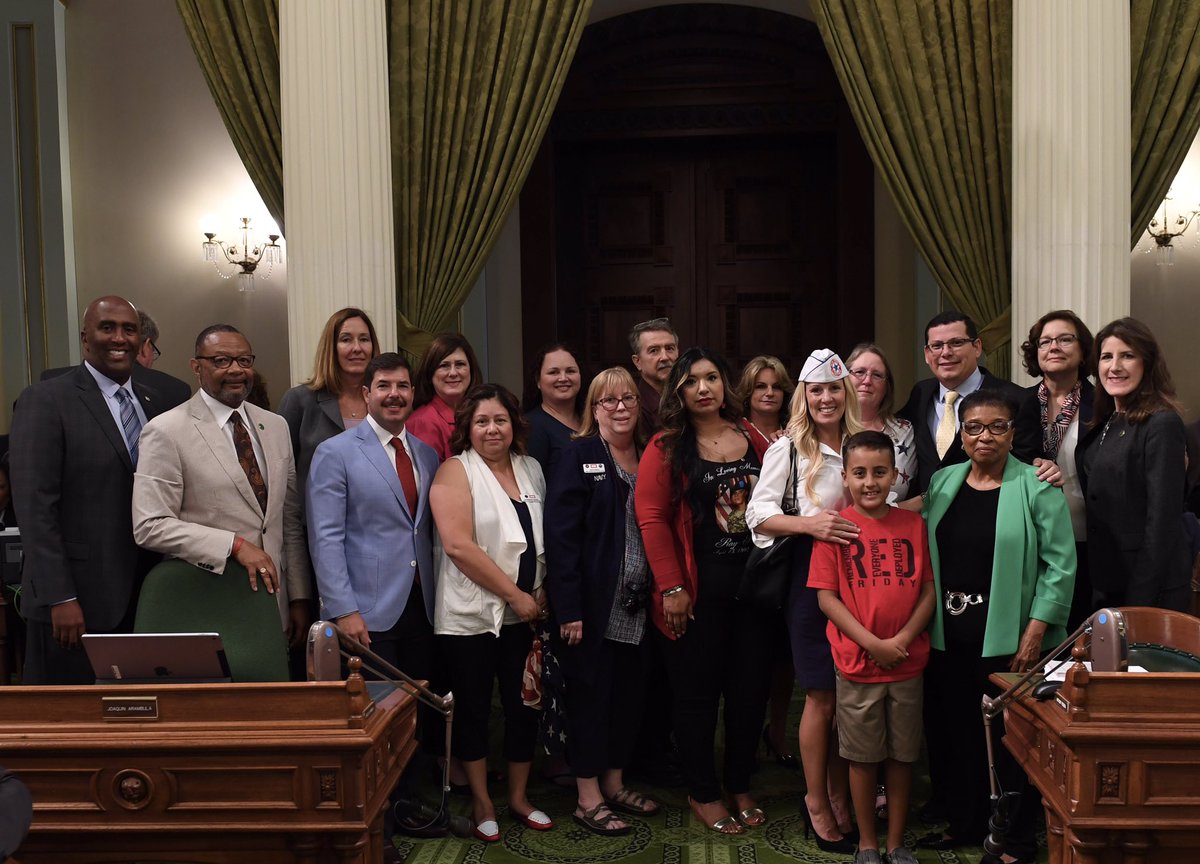 AssemblyDems's tweet photo. Today @rudysalasjr and @ASM_Irwin honor Gold Star families with #HR63 

We're inspired by their strength and service https://t.co/JAl8957p9k