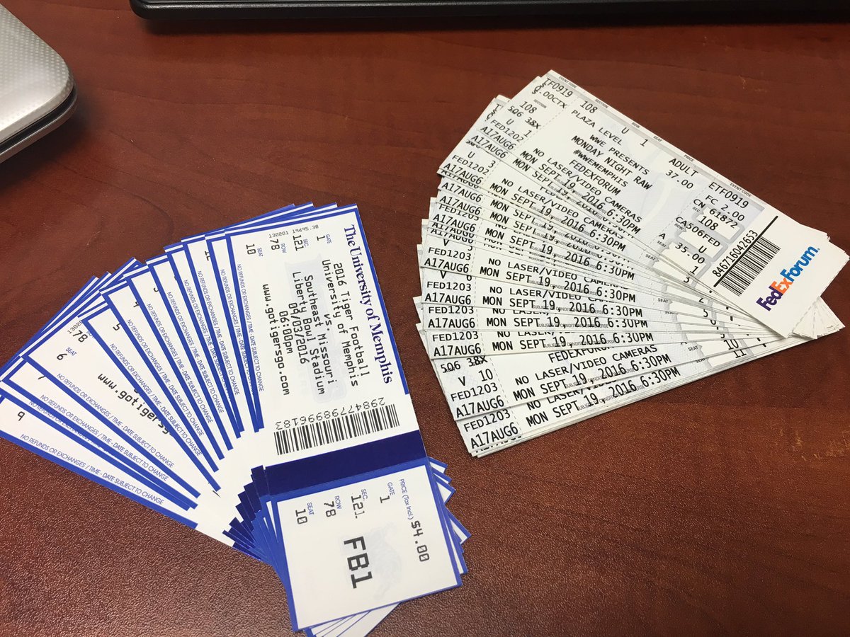 CBUIntramurals's tweet photo. @TigersAthletics Football @WWE Raw tickets!! #RecOut #Wooo https://t.co/rwZFpHU8Bx
