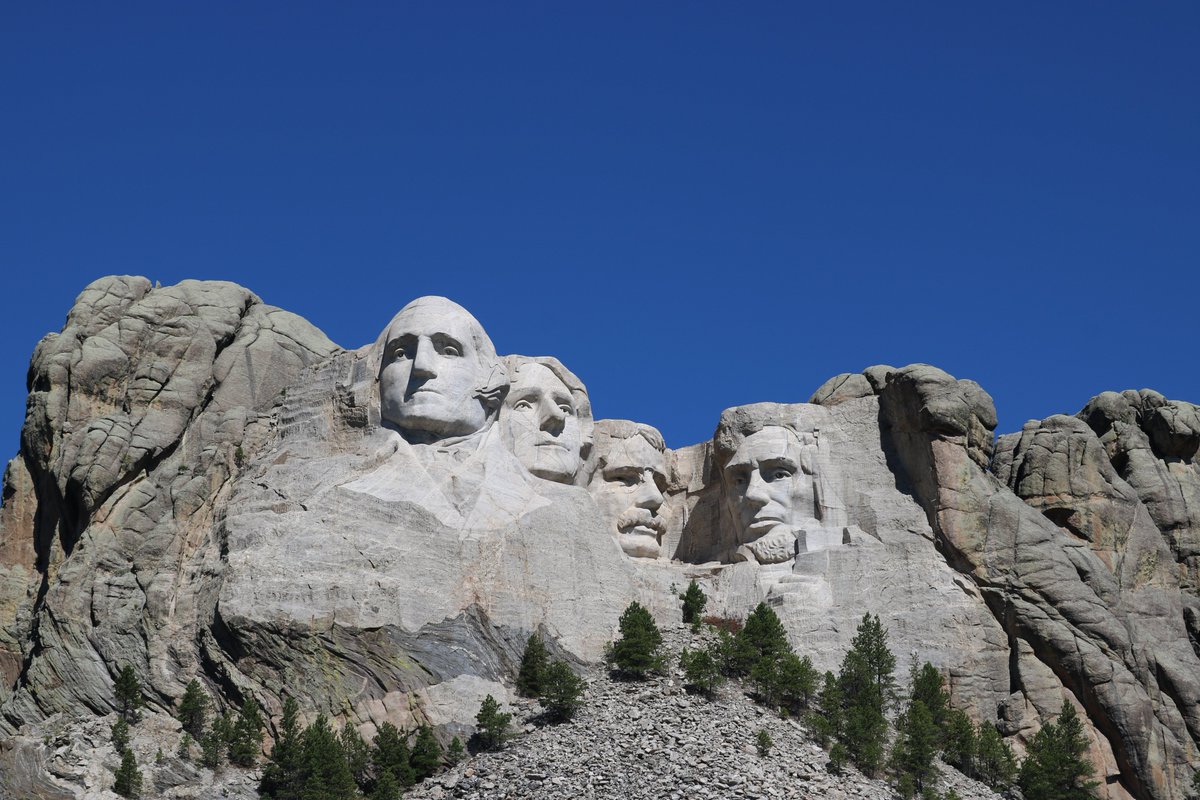 wildernessworks's tweet photo. Wilderness Works boys hanging with the presidents! #SouthDakota #MtRushmore #discovery #enrichment #WildernessWorks https://t.co/fgS95gcSxn