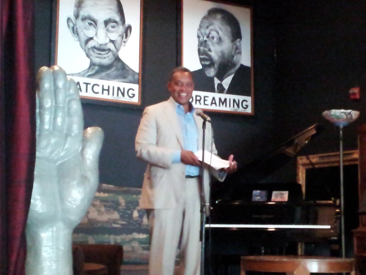 WRAP_org's tweet image. D.C. @AGKarlRacine today addressing WRAP Members at the nonprofit’s roundtable event in the District. #PreventDUI