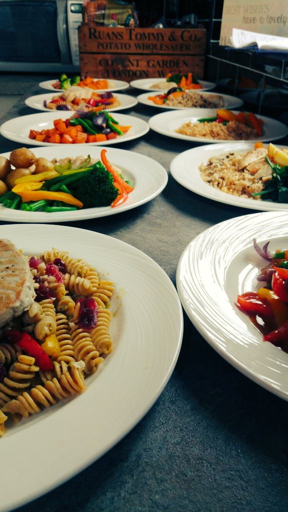 RGCS_caterers's tweet photo. Preparing super food dishes today for a final tasting with a major client. https://t.co/9pWVxlkxzg