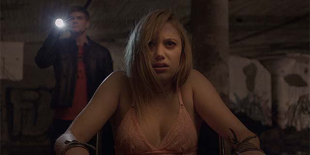 CinemaBandwagon's tweet photo. #FilmClub @shanexedge talks IT FOLLOWS, a perfect indie/horror from our #LostWeekendIII https://t.co/dPMMEZBPKW https://t.co/IeBp0SgonY