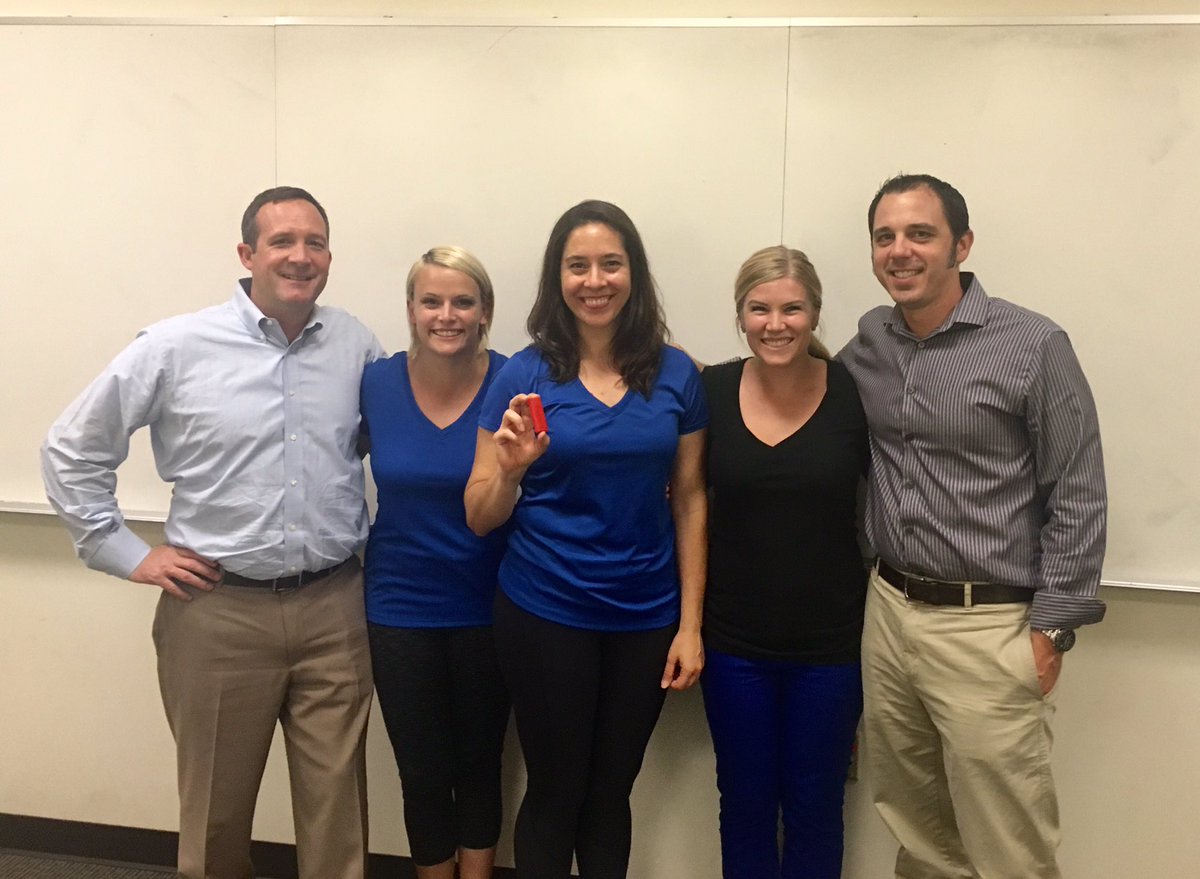 jessicaannboyd's tweet photo. Proud of this team. From brainstorms & late nights at the "venture capital" office to the final pitch. ππ»π» #PRAllDay https://t.co/J0sLozifCU