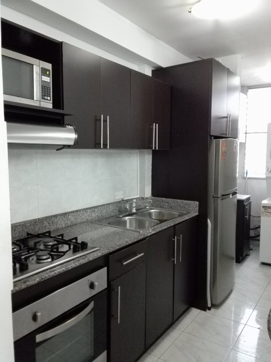ClassyGayRealty's tweet photo. En Parque Lefevre:

Amoblado, elegante, 2 recs, 1 baño, 55m2
Alquiler $1000 mensuales (agua y mantenimiento) https://t.co/D7JRCzKpye