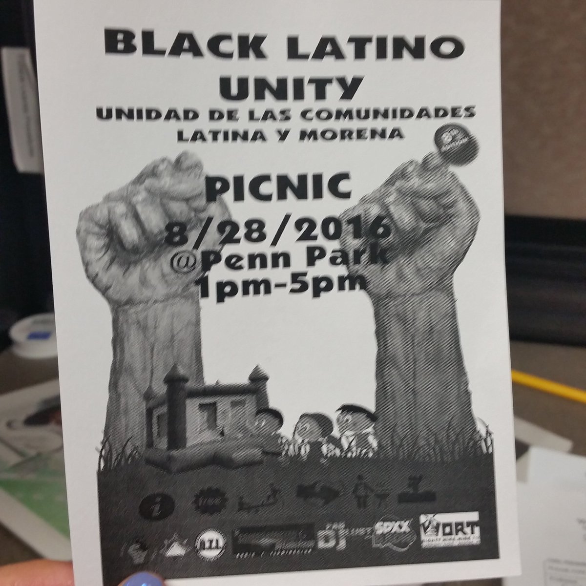 AraceliEsparza_'s tweet photo. Big shout out to @wortfm_music for supporting us! @alexmgillis #unitypicnic https://t.co/hPMPZ3MuHD