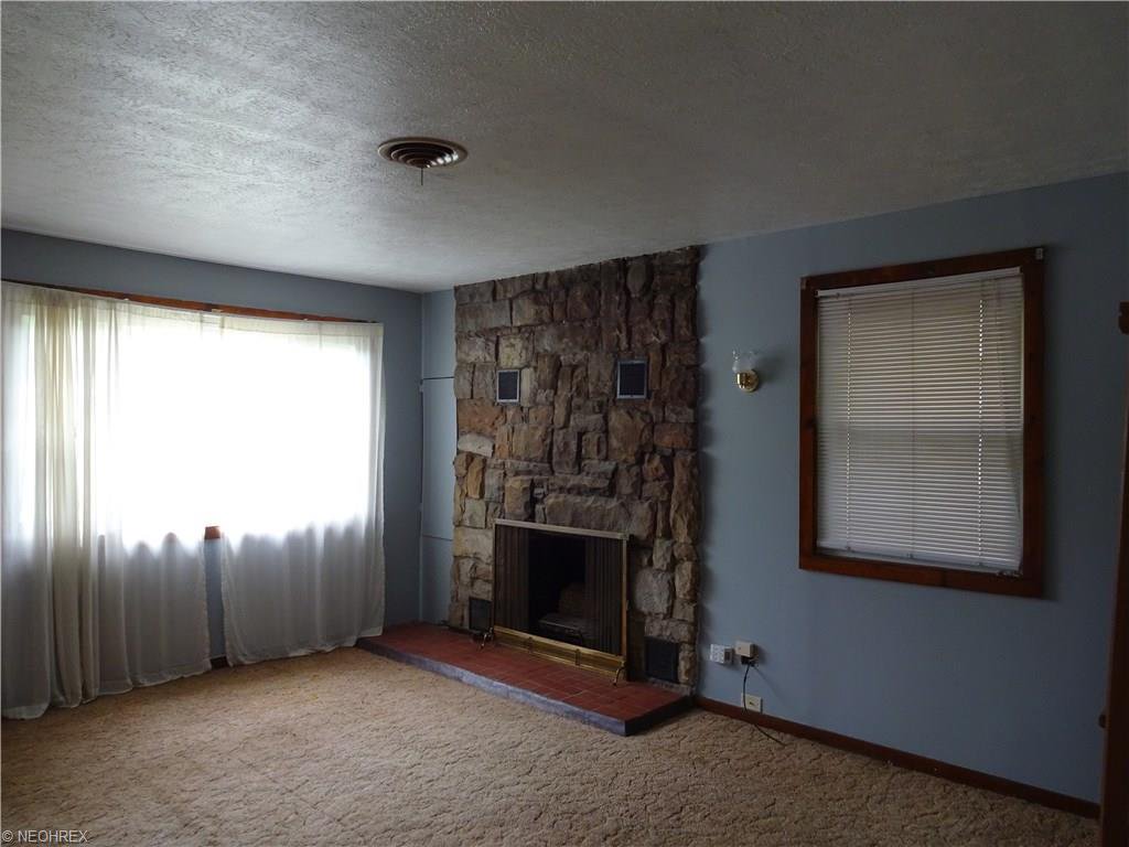 brandonwshank's tweet photo. Listing at 323 Lennox Avenue Massillon. In the Perry Local School District. Call me at (330) 737-1830 for Info! https://t.co/2AU96M6VTo
