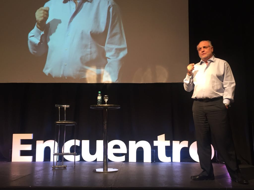 LaSiglo21's tweet photo. La tecnología invade todos los campos. Quienes no inviertan constantemente quedarán fuera del mercado. J. C. Rabbat https://t.co/nWPMIdLFyV