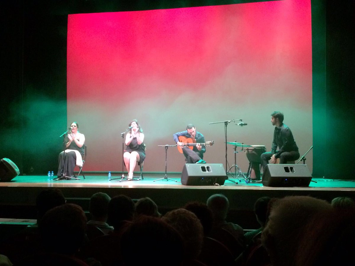 En el <a href="/Teatroideal/">Teatro Ideal</a> suena #flamenco con Isabel Luna #fiestasCalahorra