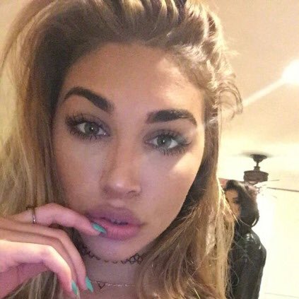 52. chantel jeffriespic.twitter.com/vME1YEaRe9. 