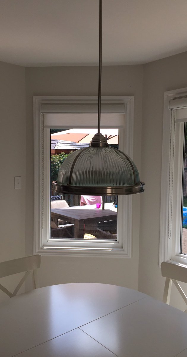 john_pardalis's tweet image. Before and after. Installed a new light fixture. #ontothenextproject