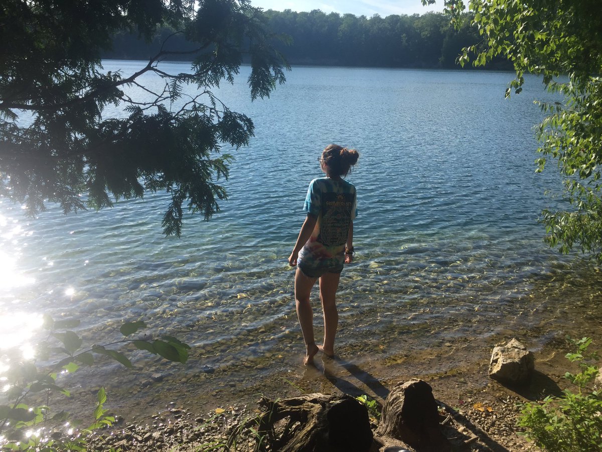 owlyholly's tweet photo. In nature  I am free 💚all the elements In reach https://t.co/8PLLS0EMqK