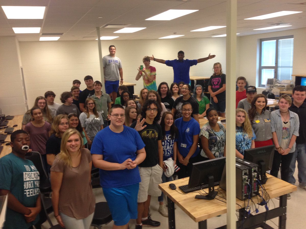 SCDECA_Emily's tweet photo. Welcome to the SC DECA Family, Pickens County Career &amp; Technology Center! I enjoyed working with you guys today! https://t.co/C7wLj0lqXN