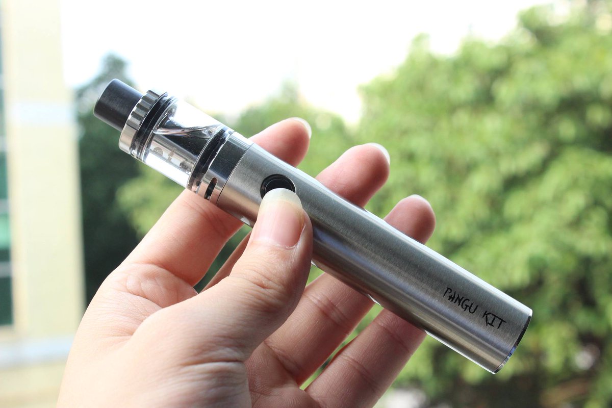 kangertech's tweet photo. PANGU KIT, built-in battery 2500mAh. https://t.co/5aAPesA9Ne