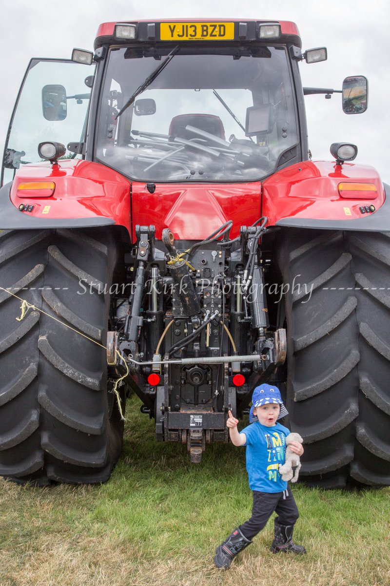 Pictures of all the Tractors <a href="/Tractorfest/">Biddenden Tractorfest</a> facebook.com/media/set/?set…