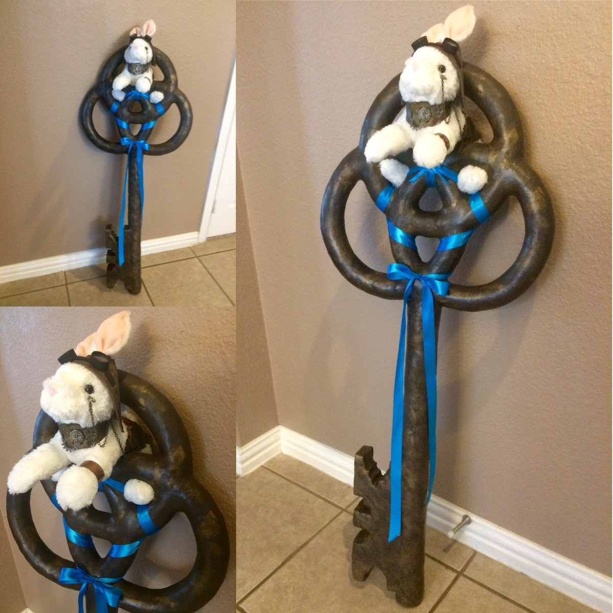 Giant key prop photo tutorial is now posted on my FB page <a href="/TheTKDGRL/">TheTKDGRL</a> #cosplayprop #cosplay #giantkey #diy #diykey