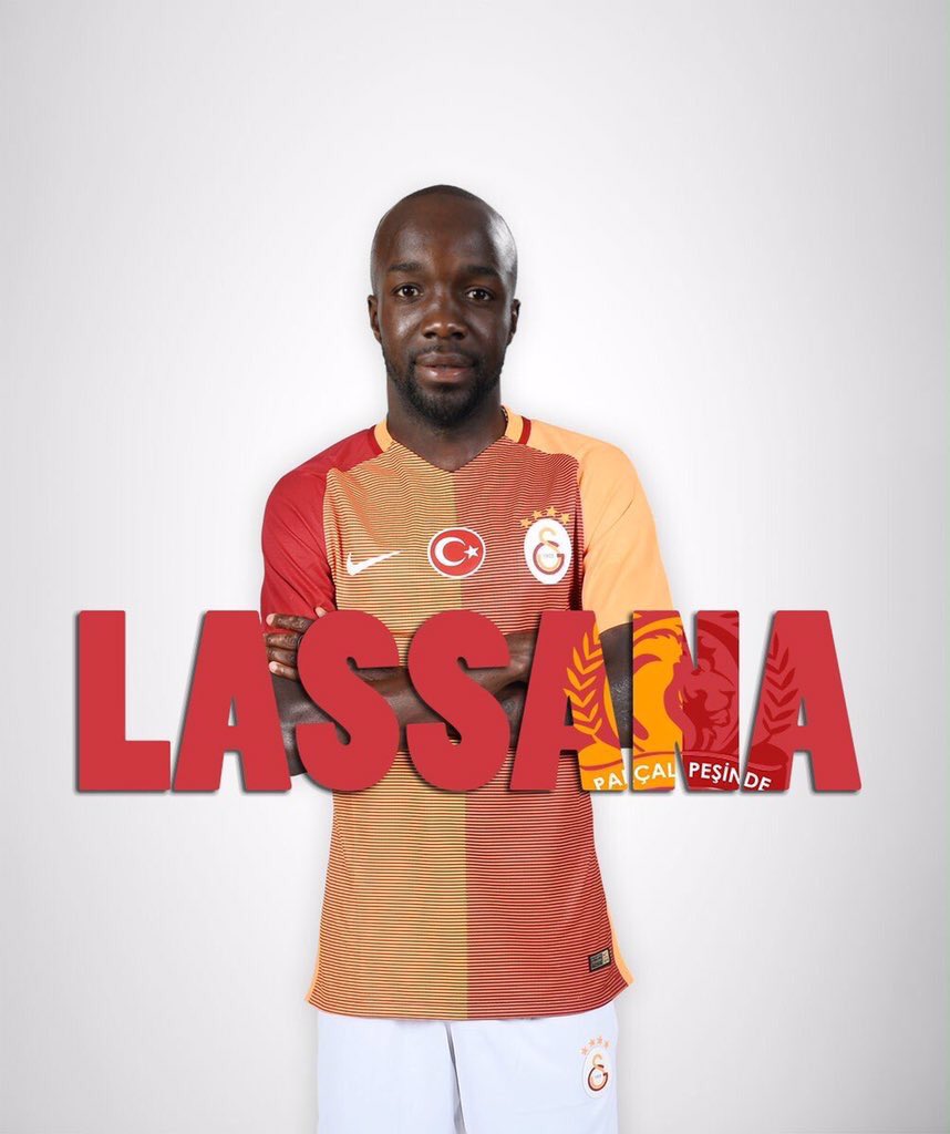 ConfOM - [Lassana Diarra] résilie son contrat - Page 7 CqvL2SSXEAAdEQH