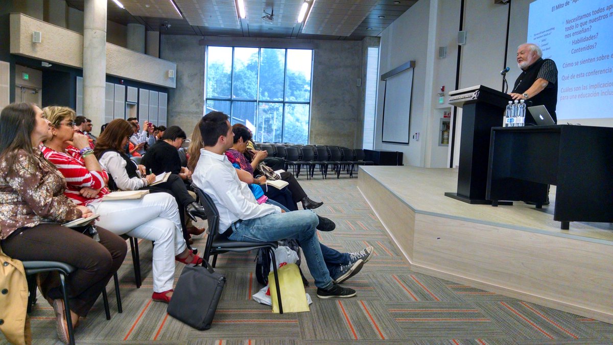 Universidad Católica de Manizales - UCM (@ucm_manizales) on Twitter photo #UCM, presente y activa en conversatorio de educación superior inclusiva, con el canadiense <a href="/GLPorter2010/">Gordon Porter</a> #UCM, presente y activa en conversatorio de educación superior inclusiva, con el canadiense <a href="/GLPorter2010/">Gordon Porter</a>
