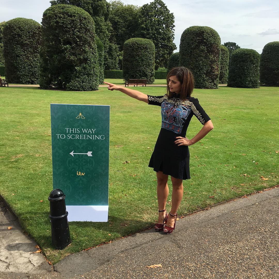 Clara Oswald. (@bossyenigma) on Twitter photo 