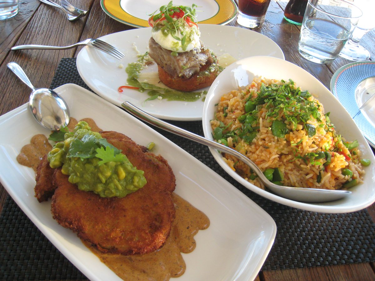 What will you order at <a href="/BocanovaOakland/">Bocanova</a> tonight to support #probono legal services?