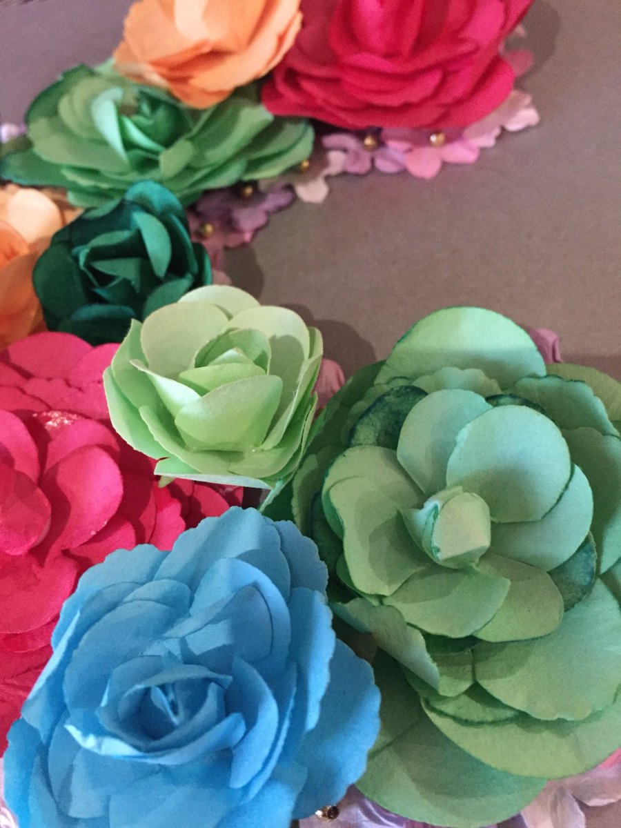 cleverchic1's tweet image. Framed Paper Flower Initial in Box Frame, Personalised Frame, Any Initi… tuppu.net/7f4d69d0 #Etsy #InitialFrame