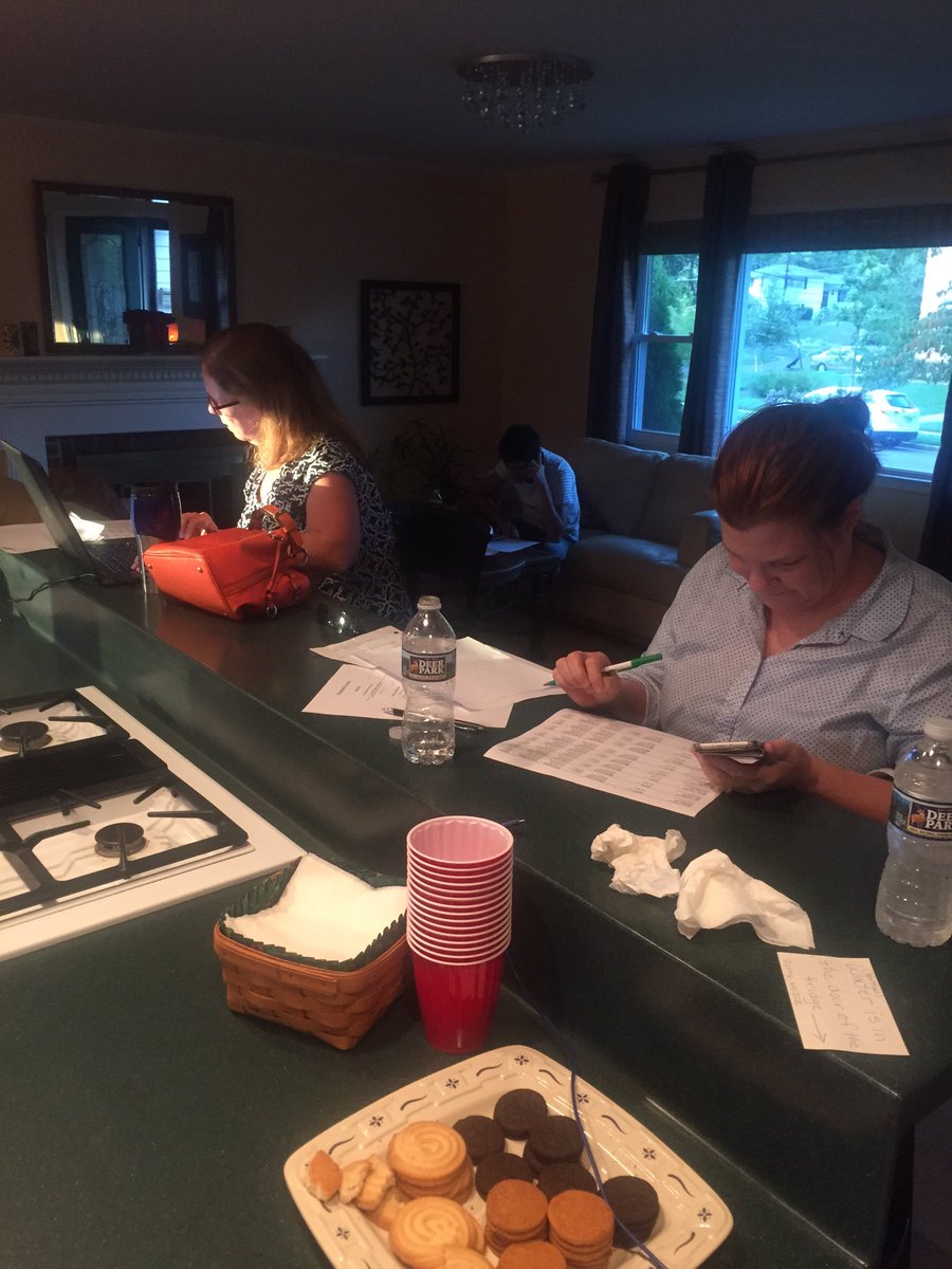 adamgotbaum's tweet photo. Cookies + Phone Banks = Good Campaign Work! #virWINia #knockoutweekend #VA10 https://t.co/uIKB4hFP7X